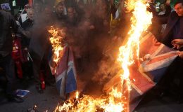 Şam’daki konsolosluk binasına yapılan saldırı protesto edildi