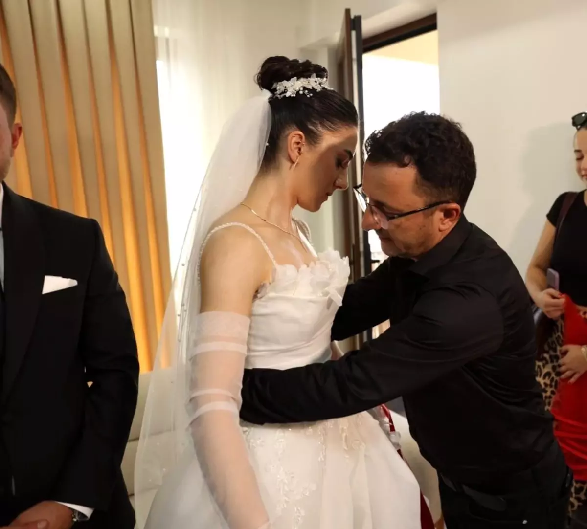 Yusuf Honazlı’nın Kızı Beyza, Mevlüt Çaybaşı ile Dünya Evine Girdi