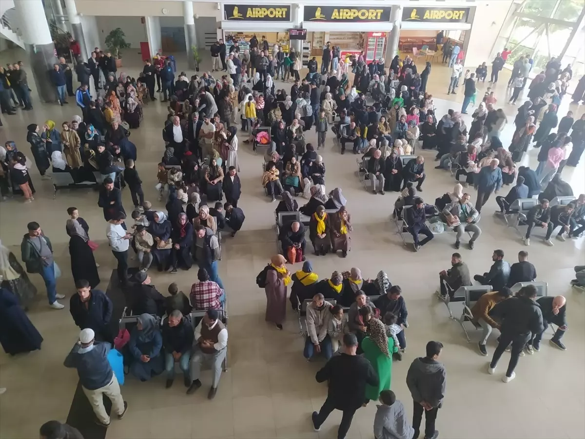 Adıyaman’dan 179 Kişilik Umre Kafilesi Uğurlandı