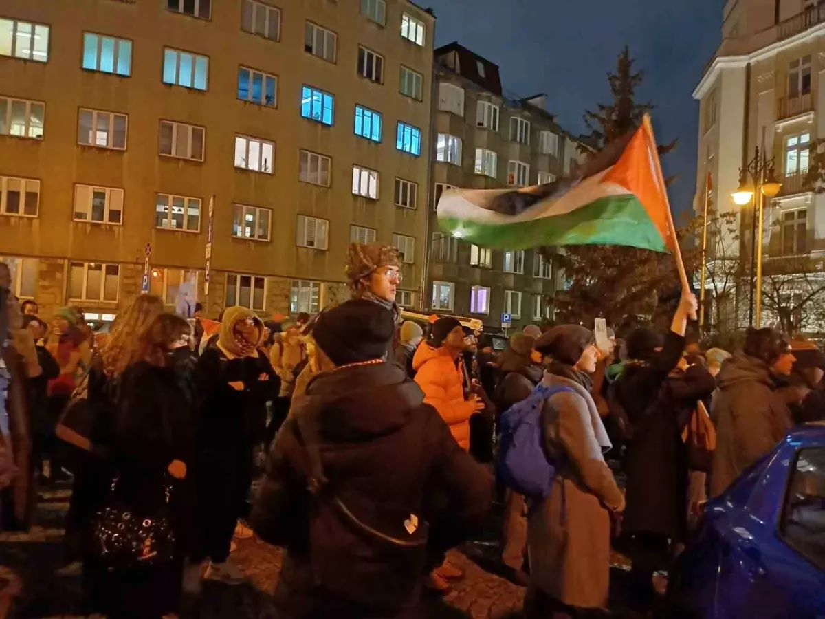 Polonya’da Netanyahu Protestosu