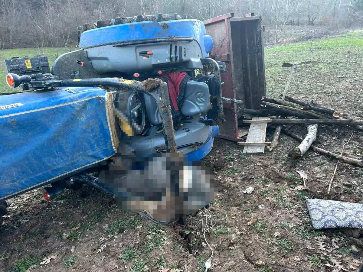 Traktör Devrildi: Sürücü Hayatını Kaybetti