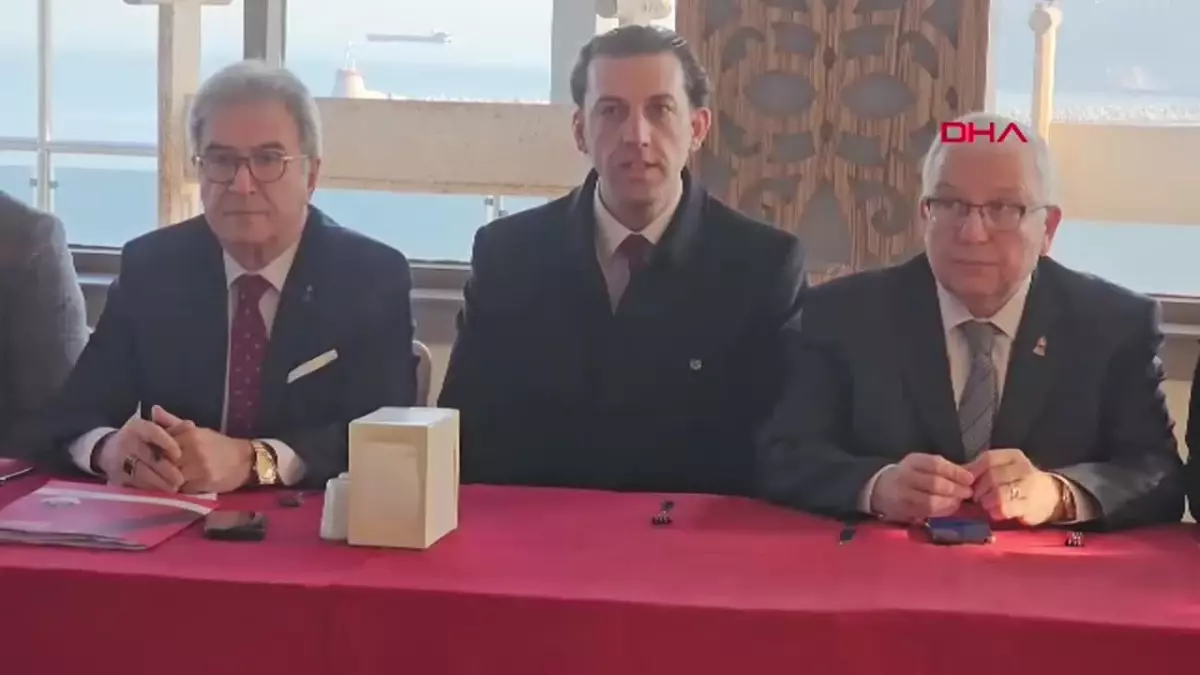 Ali Şehirlioğlu’ndan Ümit Özdağ’ın Tutukluluğuna Tepki