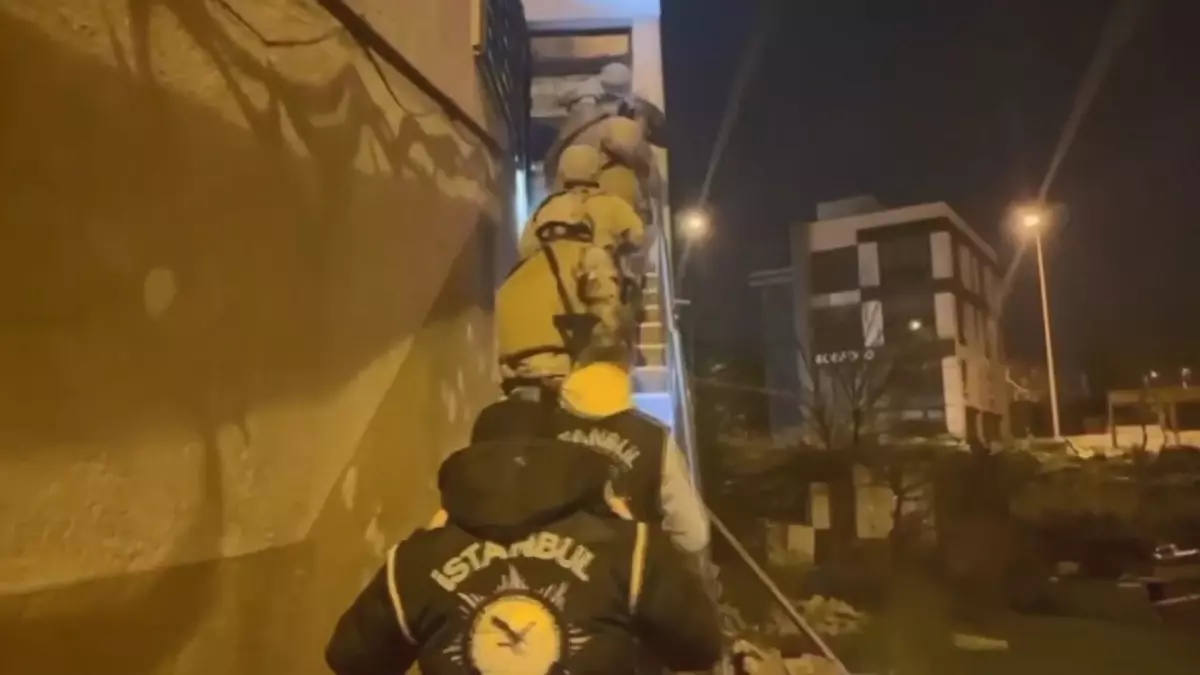 Ümraniye’de 3 kişiye işkence yapan suç örgütünün 11 üyesi tutuklandı
