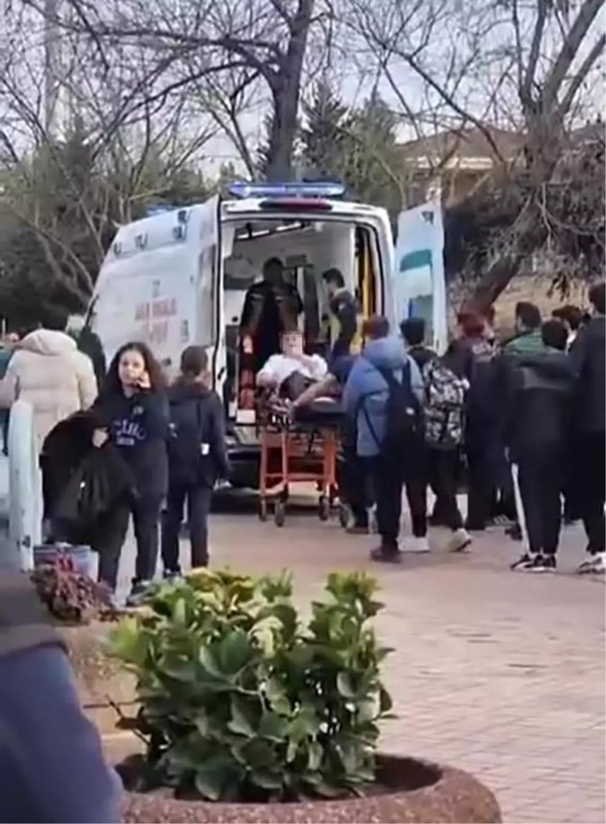Kocaeli’de Öğrenci Bıçaklandı