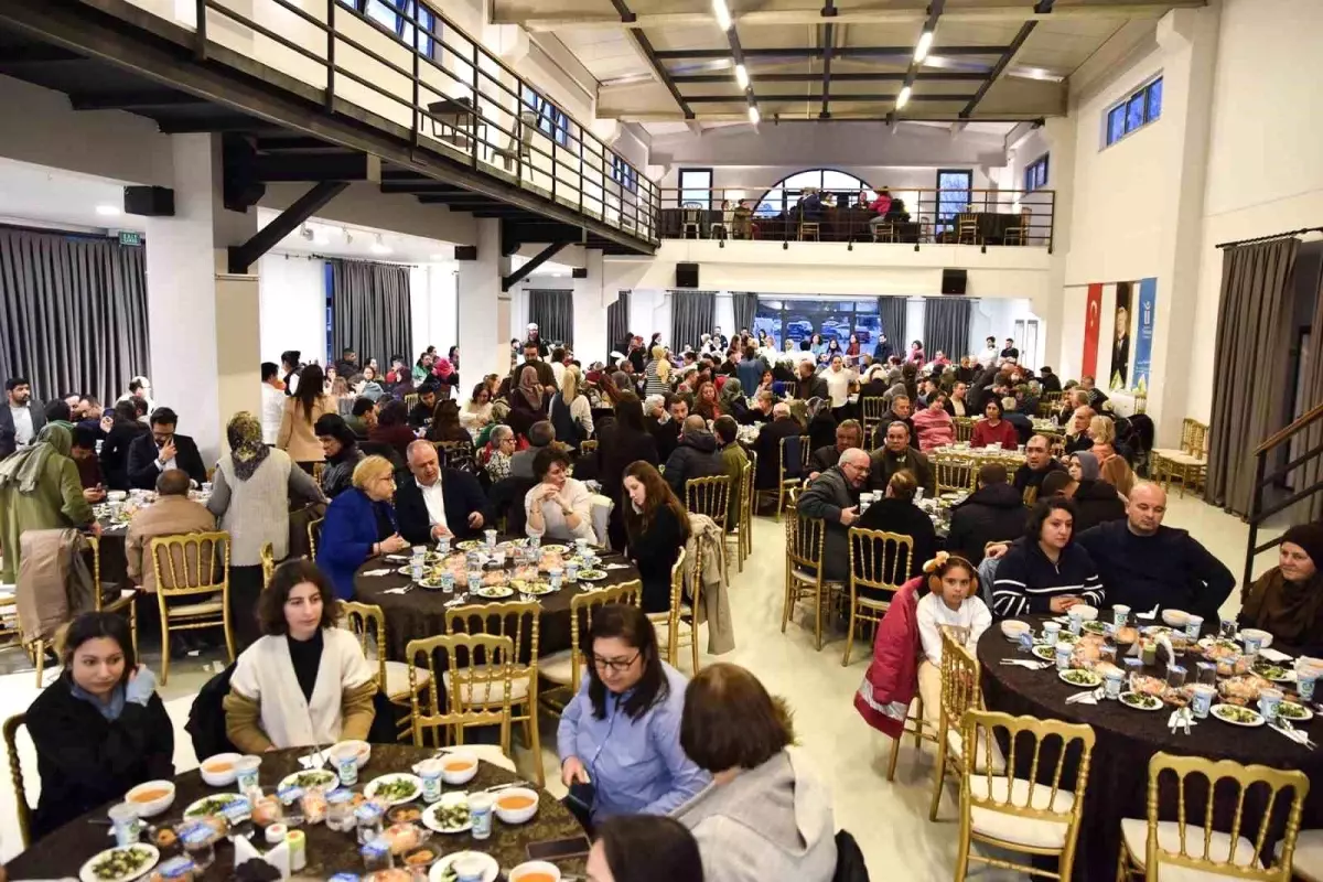 Tepebaşı Belediyesi Ramazan İftarında Engelli Bireyler ve Aileleri Bir Araya Geldi