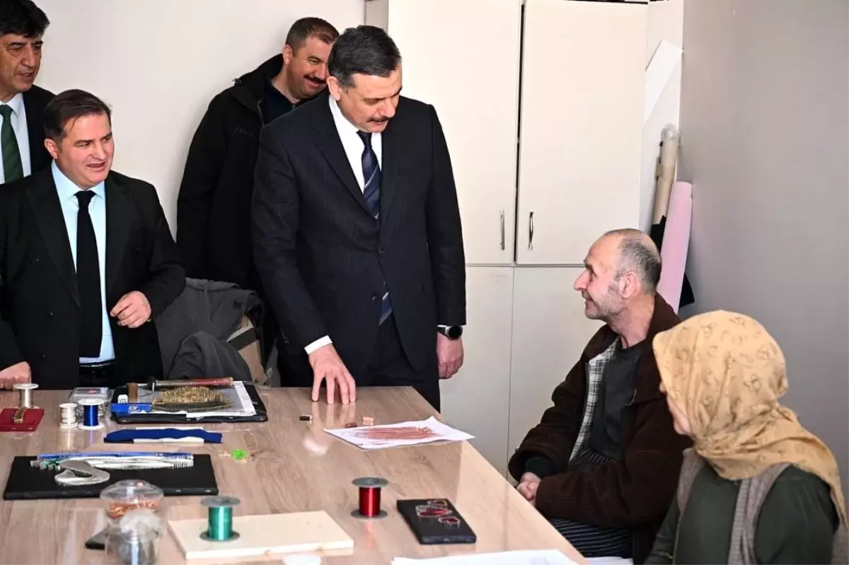 Vali Çiftçi, Özel Palandöken Bakım Merkezi’ni Ziyaret Etti